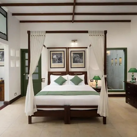 Reen Resorts Aanavilasam Plantation Thekkady Exterior photo