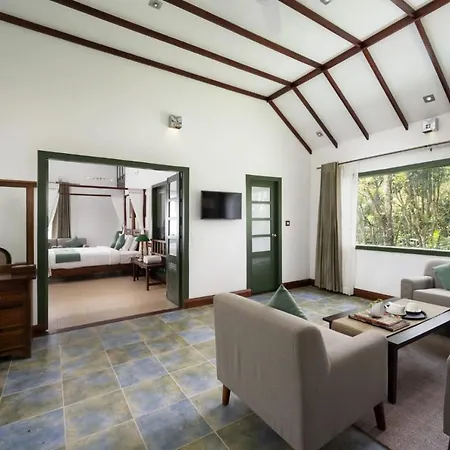 Reen Resorts Aanavilasam Plantation Thekkady Exterior photo