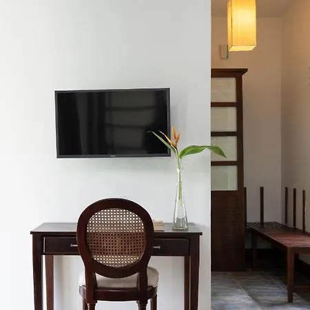 Reen Resorts Aanavilasam Plantation Thekkady Exterior photo