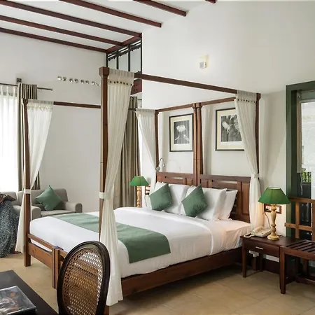 Reen Resorts Aanavilasam Plantation Thekkady Exterior photo